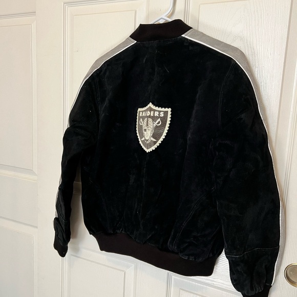 Jacket - Picture 1 of 5